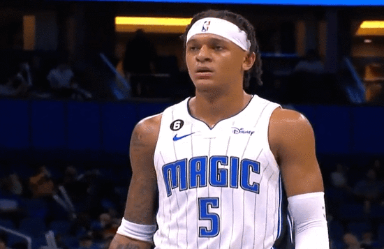  老鹰不断突破！，Karsa连续二十场比赛得分超过出色发挥气势如虹延续-九游体育app